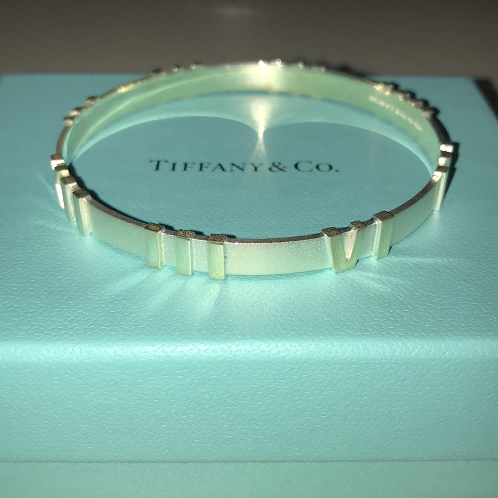 Tiffany & Co. Atlas Bangle